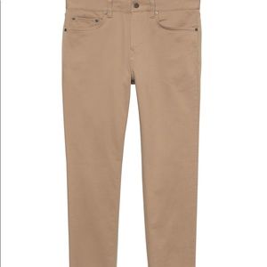 Banana Republic athletic fit Traveler pants 32x30